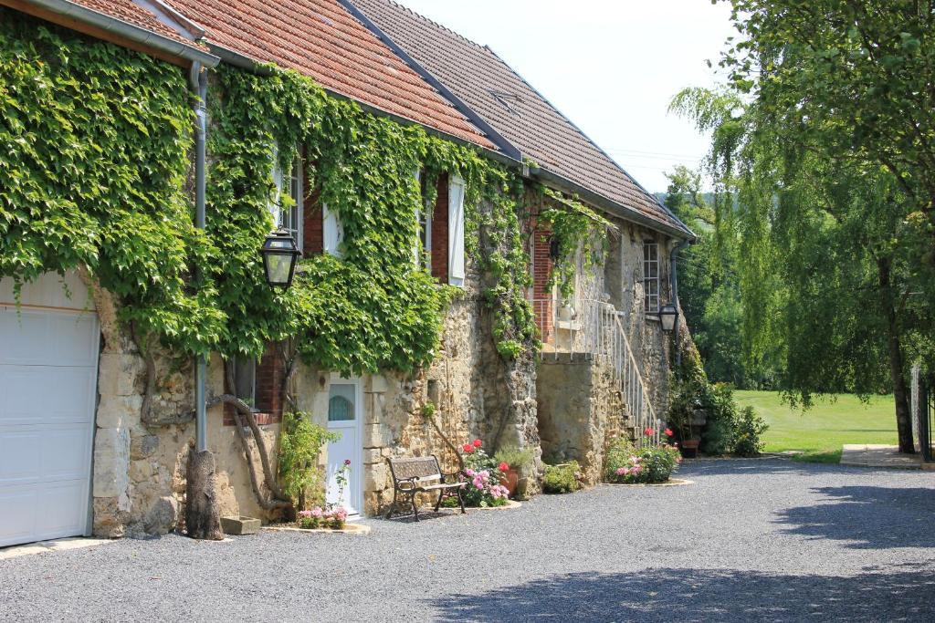 Domaine Du Moulin De L'Etang Bed and Breakfast Châtillon-sur-Marne Exterior foto